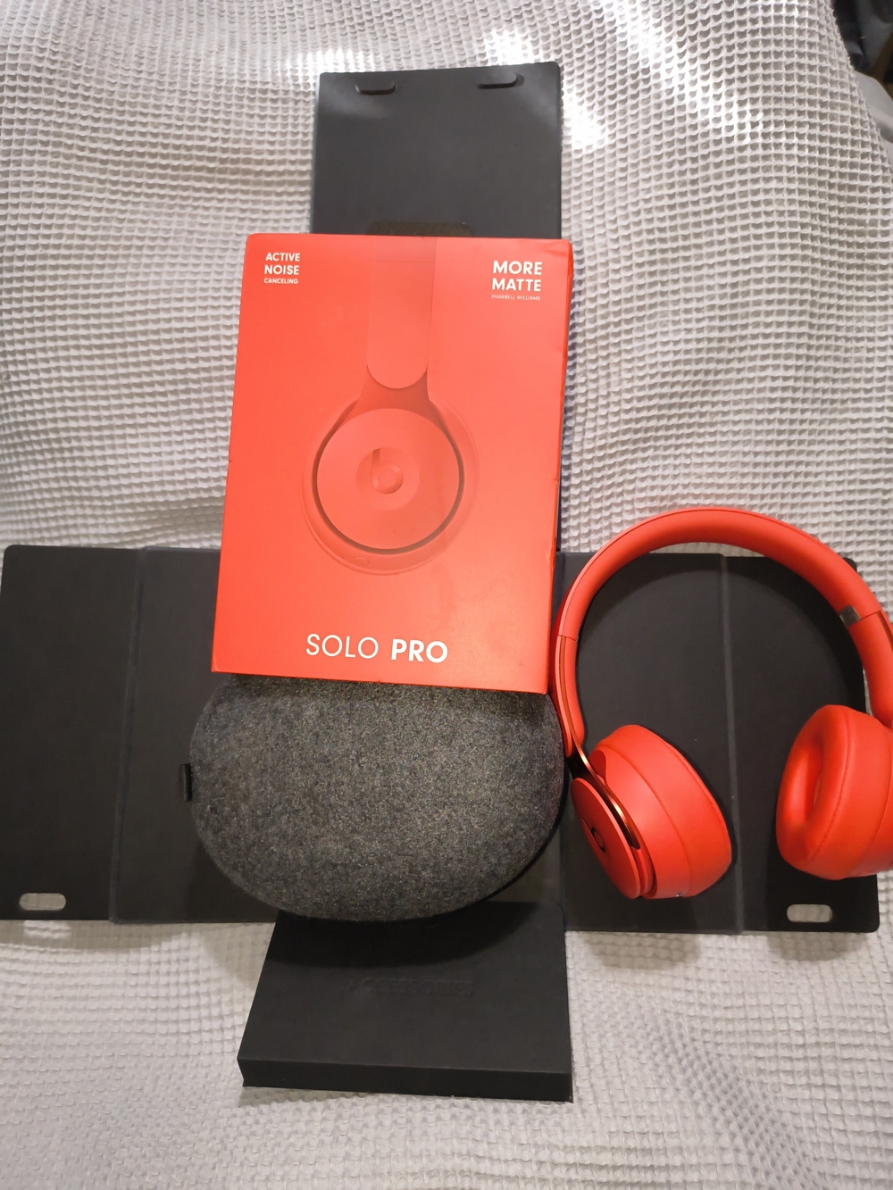 Beats by Dre Limited Edition Pharrell Williams Solo Pro Headphones - Red Matte